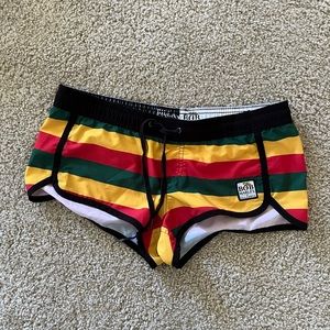 Bob Marley billabong shorts